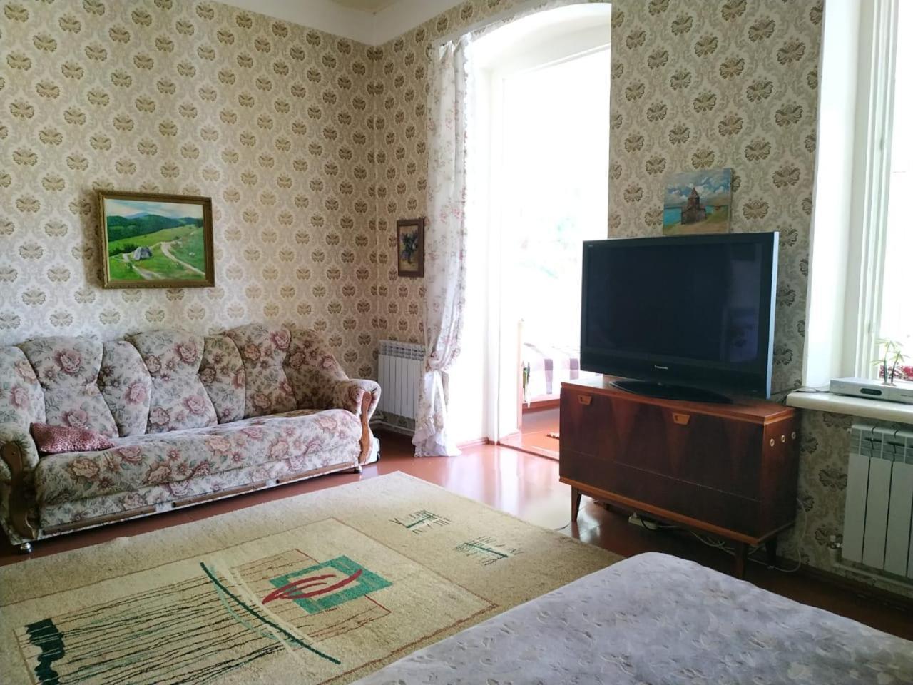 Sweet Home Дилиян Екстериор снимка